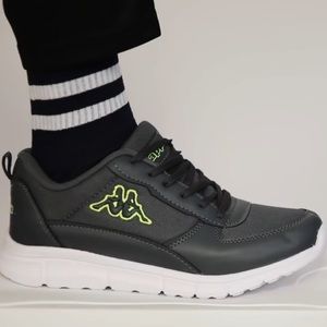 Kappa men’s gray lightweight athletic sneakers size 9